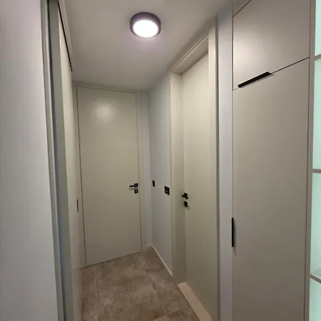 Urban Dvor - 1 Apartment