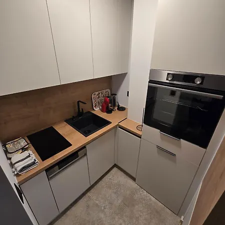 Urban Dvor - 1 Apartment